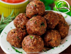 Almôndegas Recheadas com Queijo e Bacon