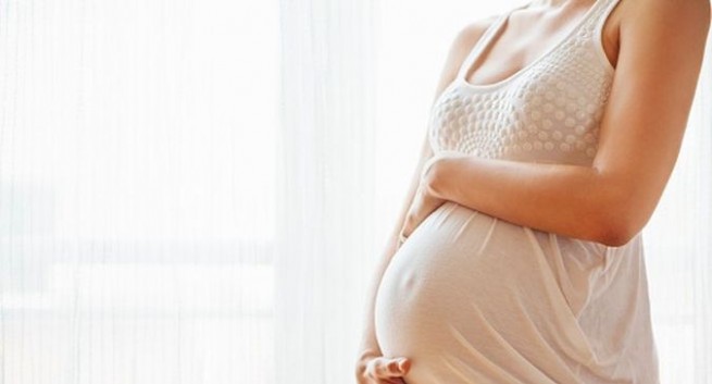 Gravidez pode aliviar, mas não elimina endometriose; especialistas alertam para riscos na gestação - Imagem do artigo original
